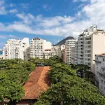 Pineapples NSC1006 - Apartamento Pet Friendly com vista para a praia de Copacabana
